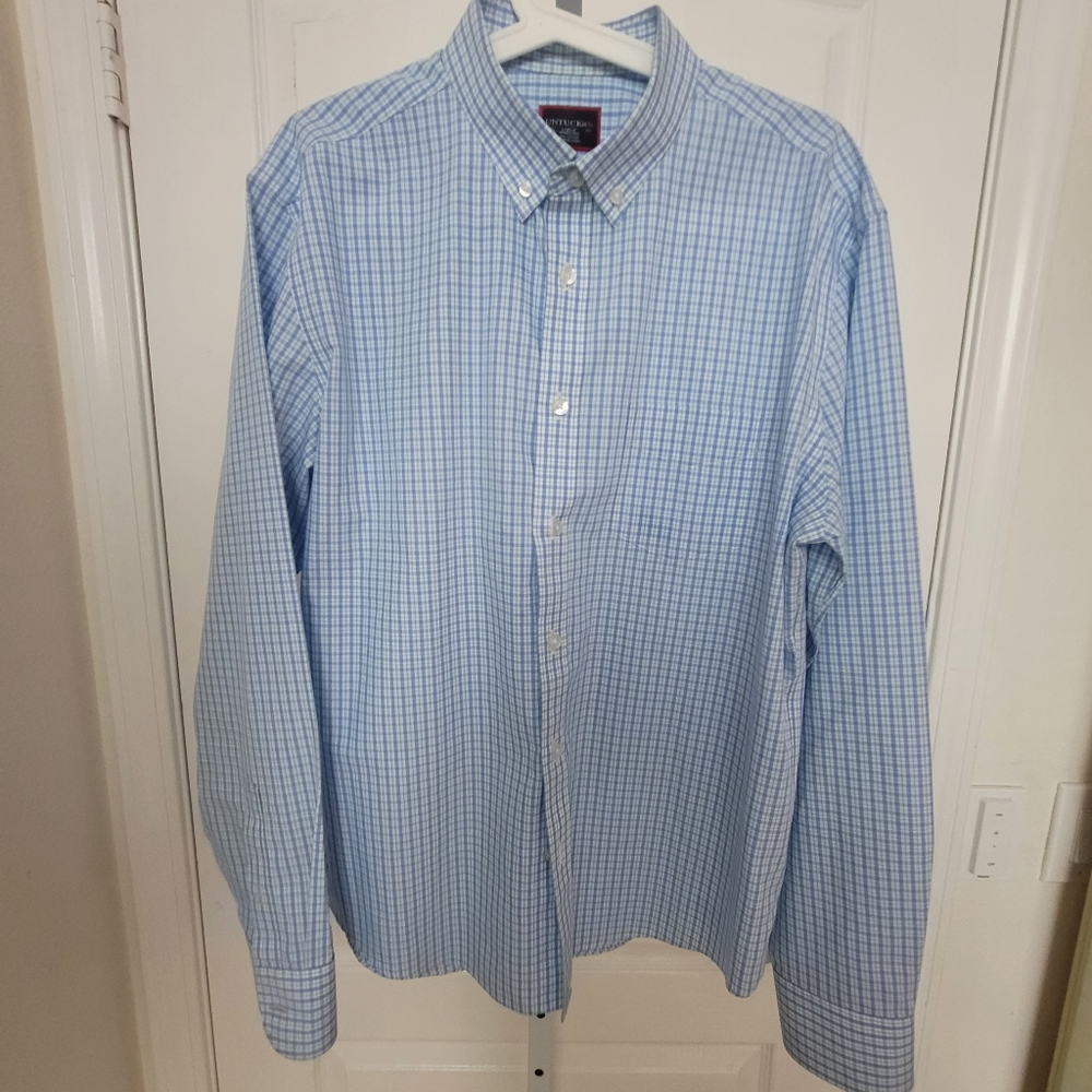 Untuckit Sky Blue Shirt Large